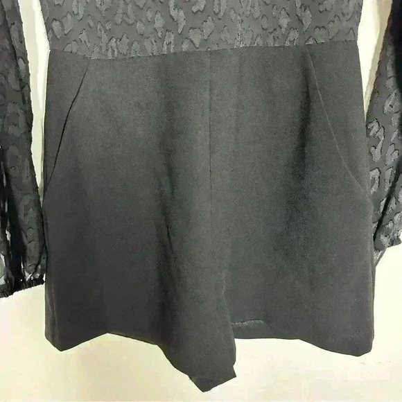 NWT BCBGeneration Women's Lace Sleeve Romper, Black, Size 6 - Picture 6 of 16